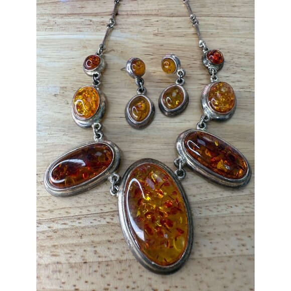 Amber Necklace & Earring Set With Silver Details - Picture 6 of 16